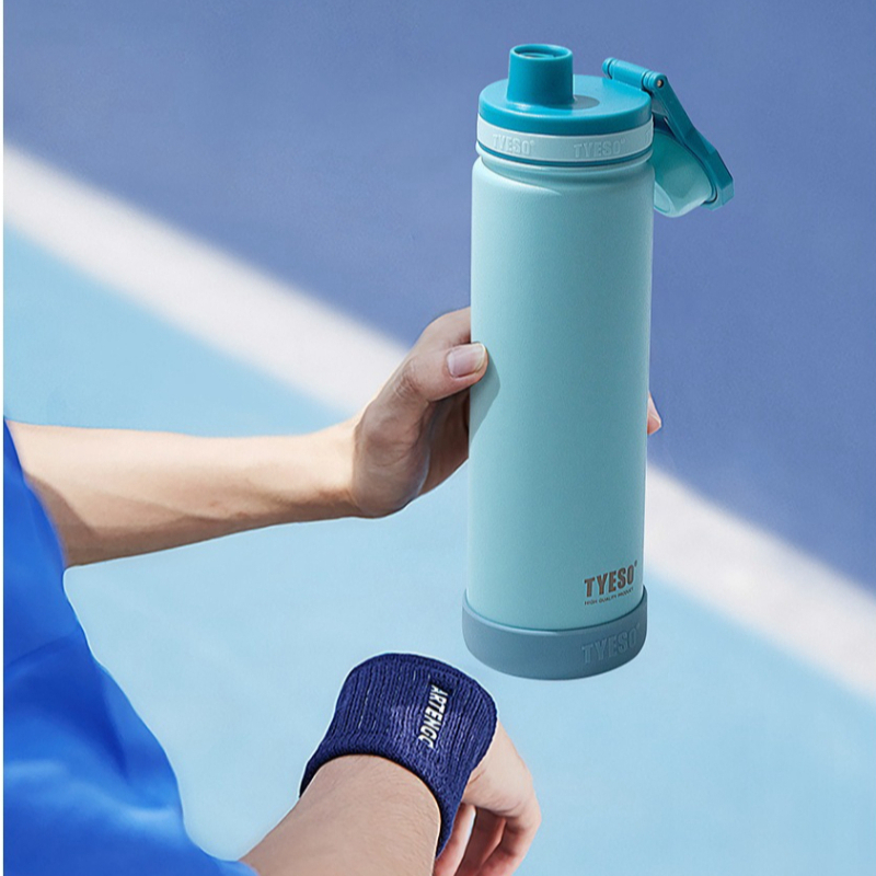 قارورة فراغية من الفولاذ المقا - مراجعة Sports Equipment 5 Years Old وسعره